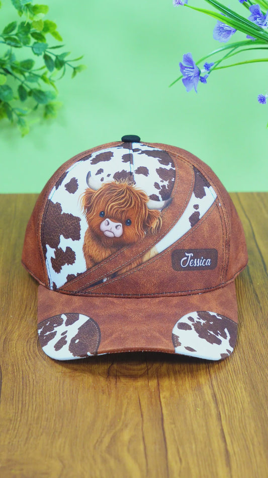 Just A Girl Who Loves Highland Cows - Personalized Classic Cap
