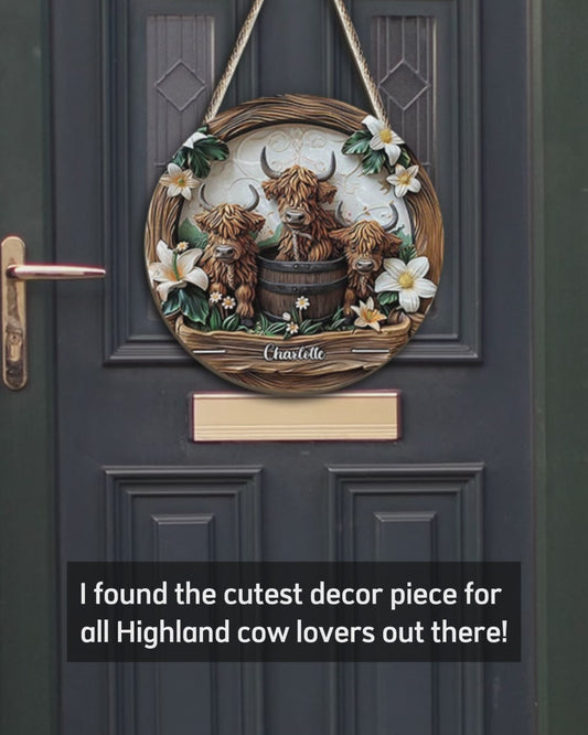 Love Highland Cows - Personalized Round Wood Sign