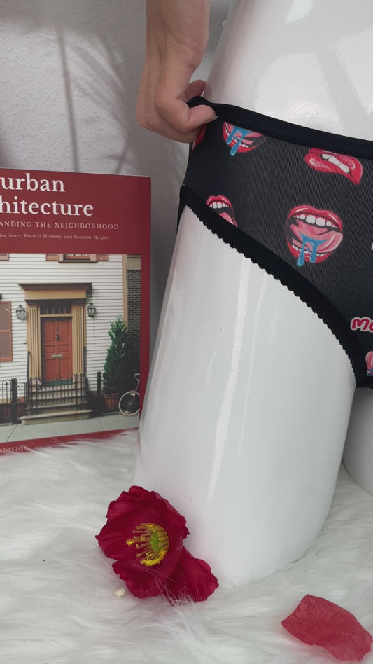 It's Hot It's Wet - Personalized Couple Lace Border Women Briefs