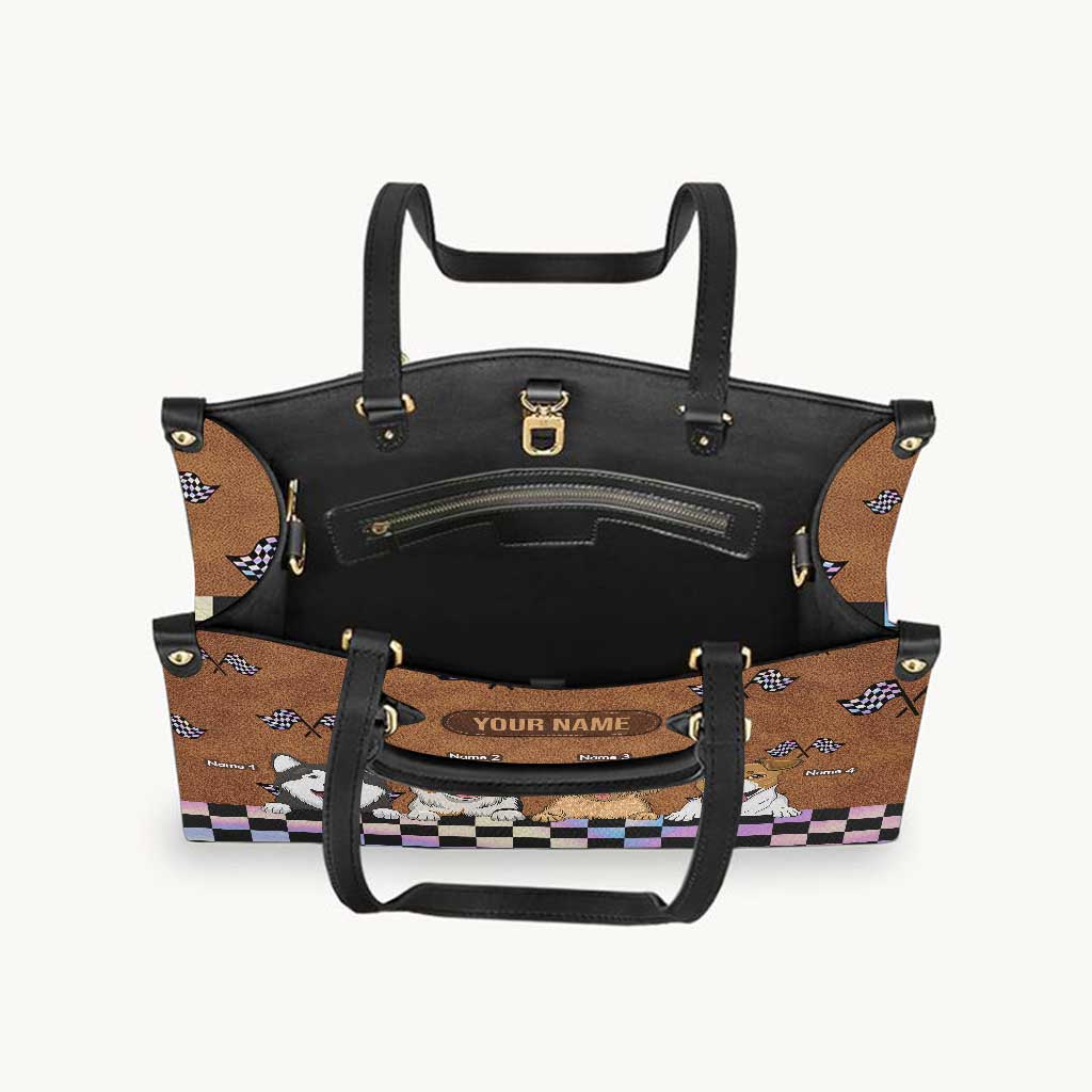 Racing Girls And Her Dogs - Personalisierte Rennlederhandtasche