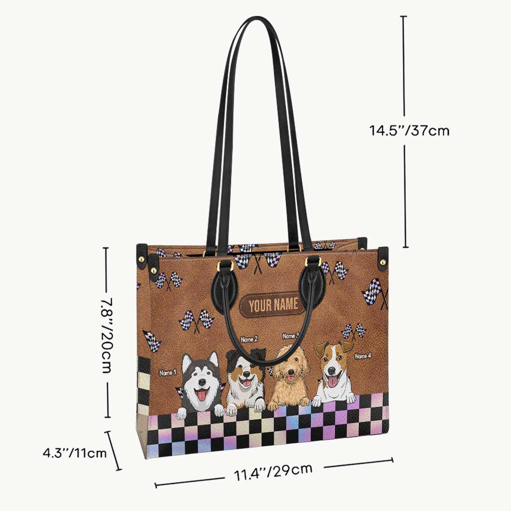 Racing Girls And Her Dogs - Personalisierte Rennlederhandtasche
