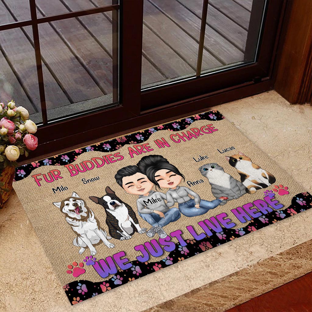 The Dogs Are In Charge - Personalized Couple Doormat