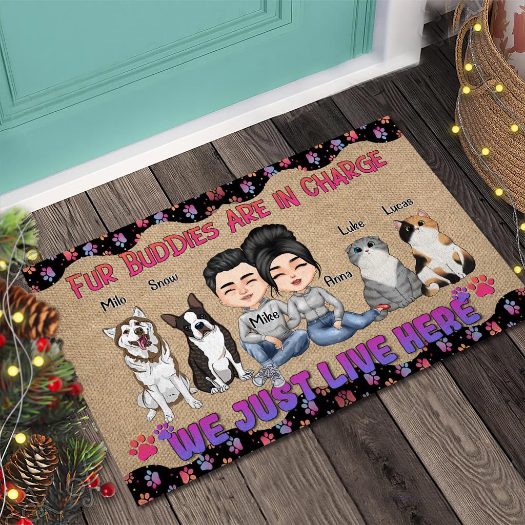 The Dogs Are In Charge - Personalized Couple Doormat