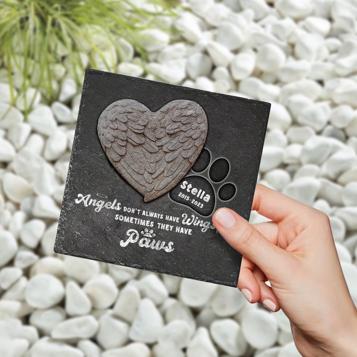 Engel haben nicht immer Flügel – Personalisierter quadratischer Hundestein