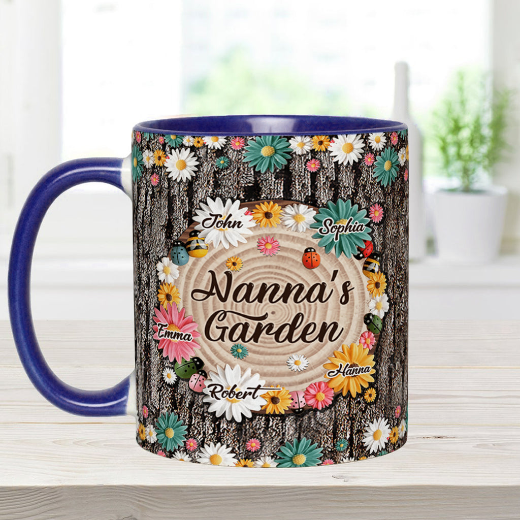 Nana's Garden - Personalisierte Tasse mit Oma-Motiv