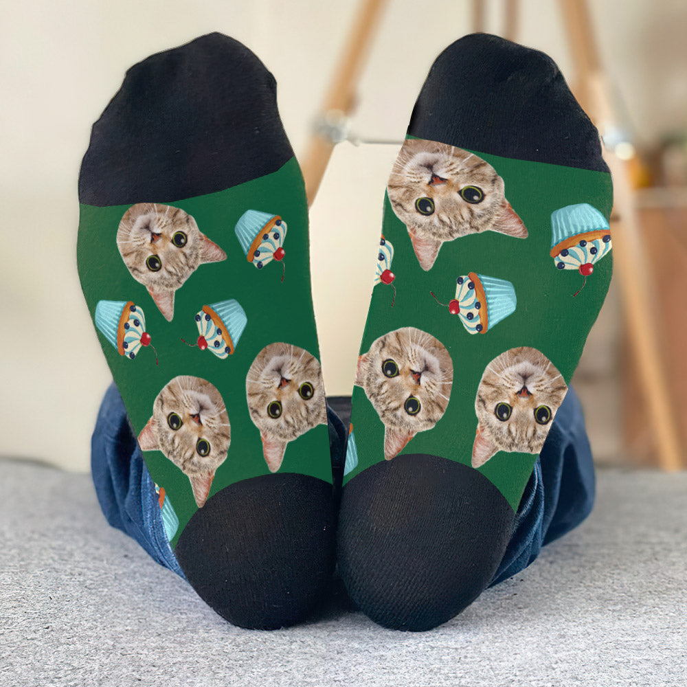 Lustiges Katzenmotiv – personalisierte Socken