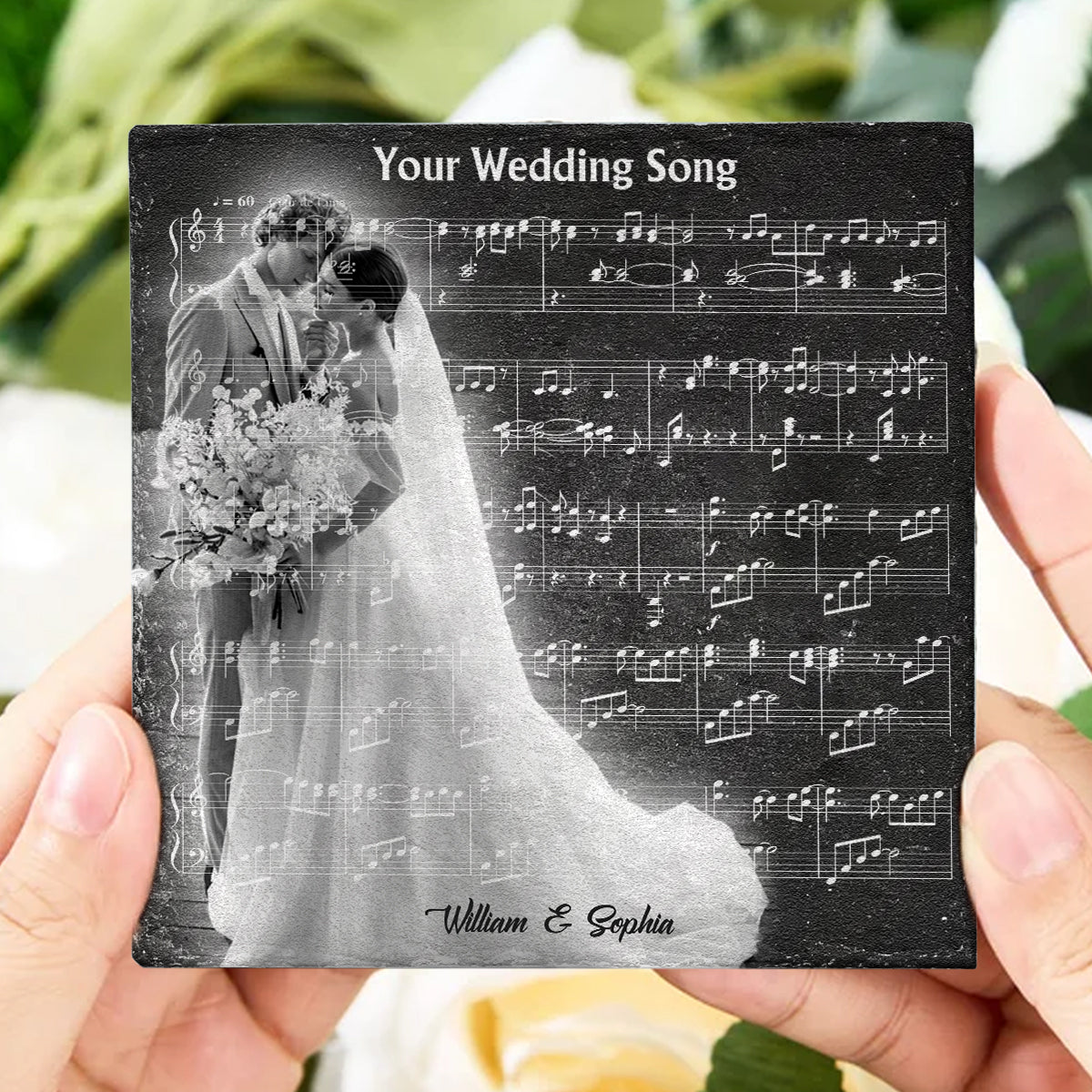 Wunderschön in Weiß – Personalisierter quadratischer Stein für Ehemann und Ehefrau