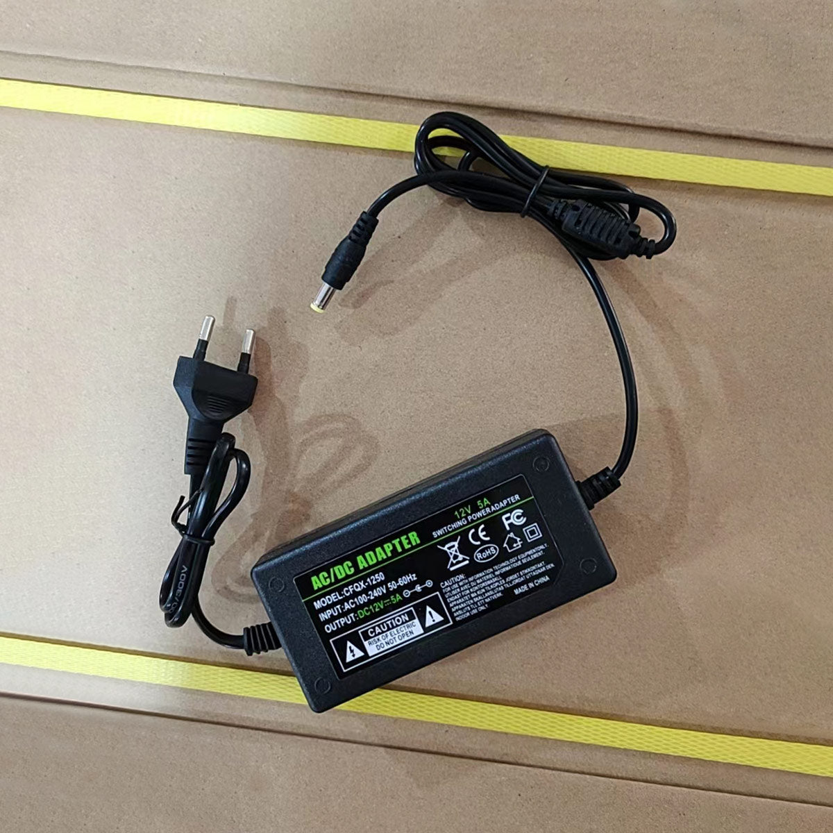 Individueller Text – Personalisiertes Tante-Neonschild