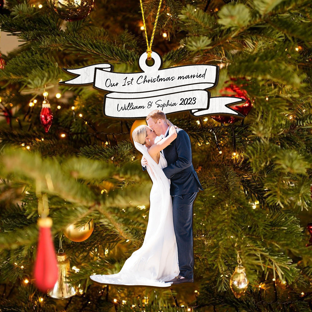 Our First Christmas Married - Personalized Husband And Wife Ornament