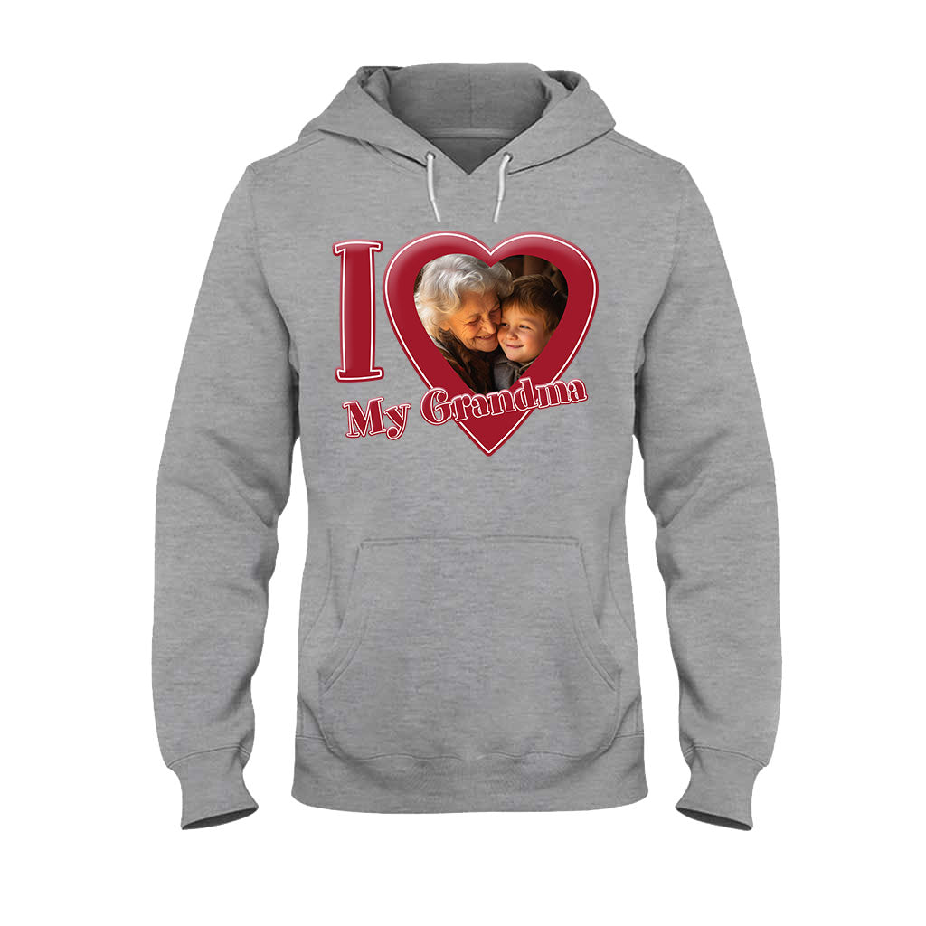 Ich liebe meine Oma/Nana/Mama... - Personalisiertes Oma-T-Shirt und Hoodie