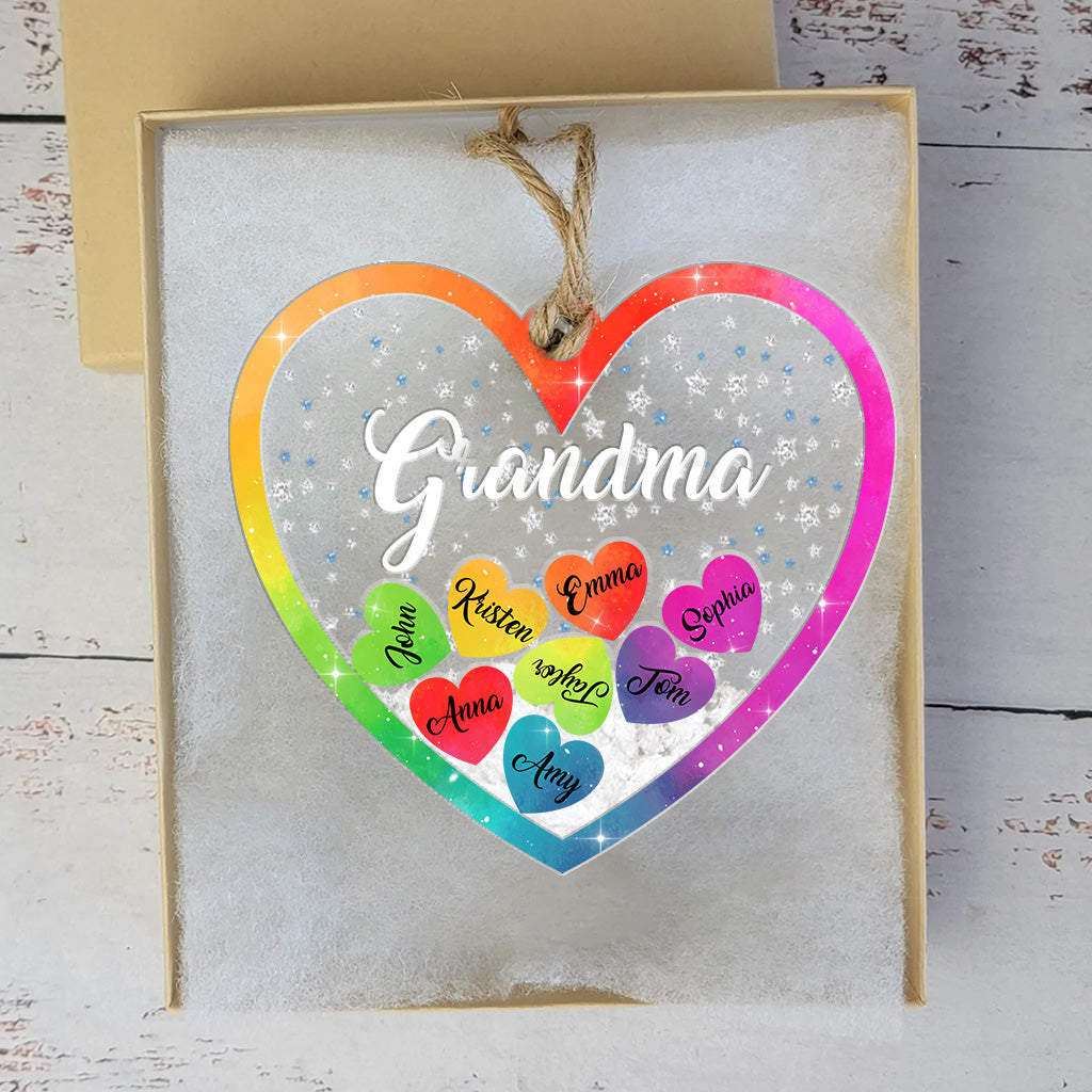 Oma und Enkelkinder – Geschenk für Oma – Personalisierter dreilagiger Schüttel-Ornament