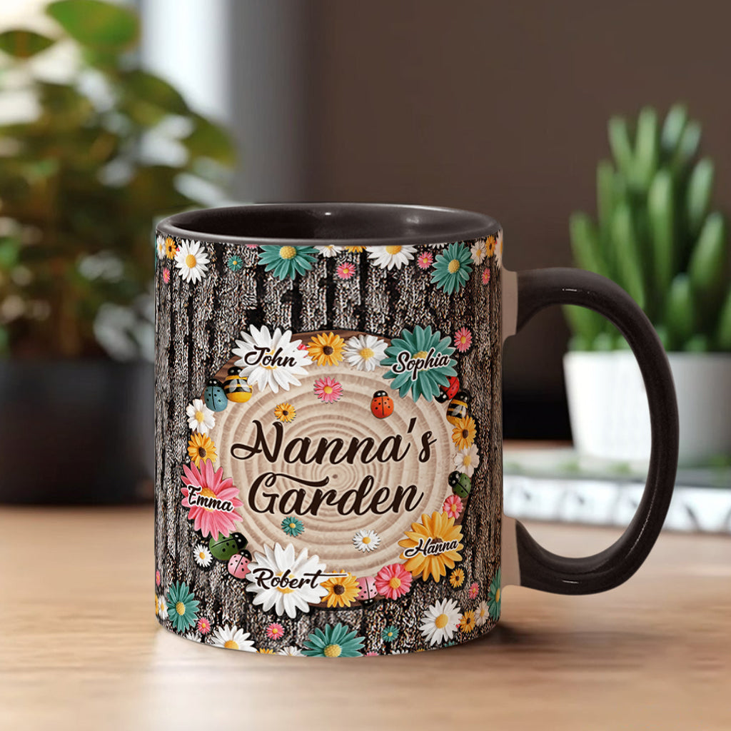 Nana's Garden - Personalisierte Tasse mit Oma-Motiv