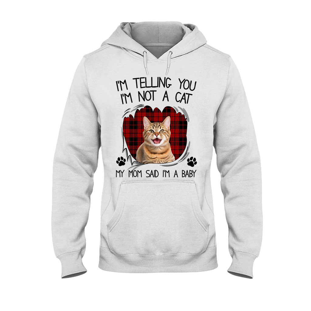 Meine Mama sagte, ich sei ein Baby – Personalisiertes Katzen-T-Shirt und Hoodie