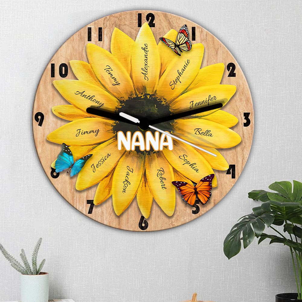 Sunflower Grandma And Grandkids - Personalized Grandma Wall Clock