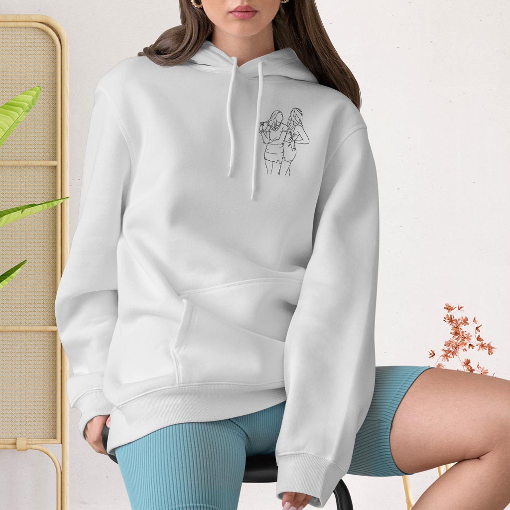 Sweat à capuche brodé personnalisé pour fille - Illustration au trait