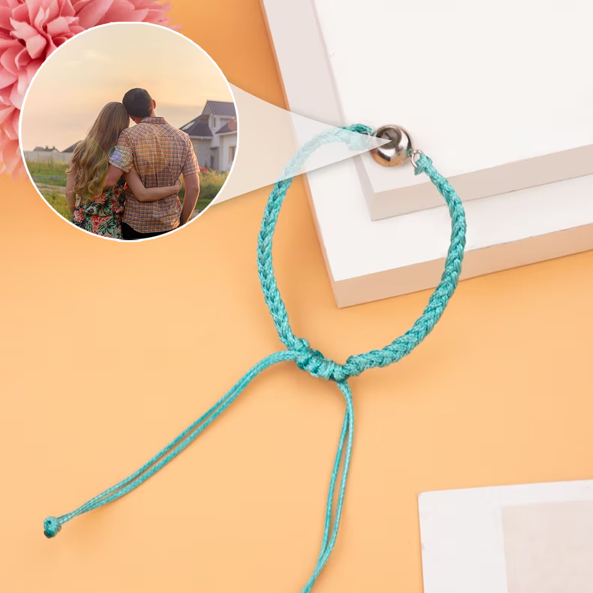 New Memory – Personalisiertes Projektionsarmband zum Einzug