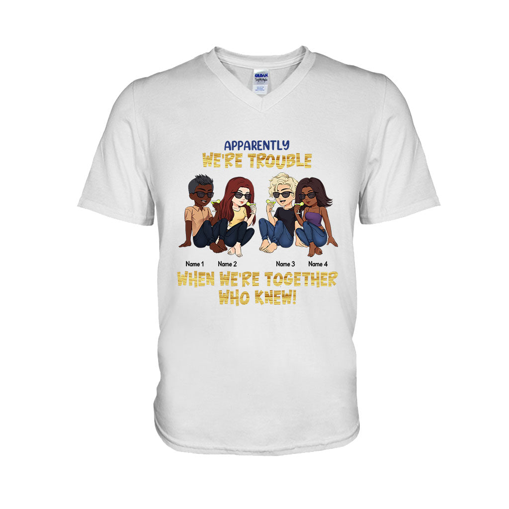 Beste Freundinnen sind die Schwestern, die wir uns selbst aussuchen – Geschenk für die beste Freundin – Personalisiertes T-Shirt und Hoodie