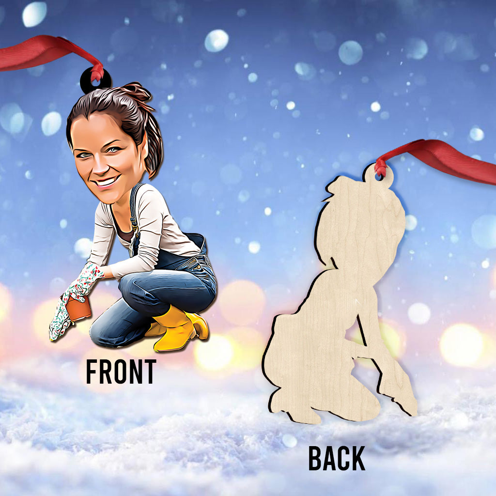 Caricature Gardener Portrait - Personalized Gardening Ornament