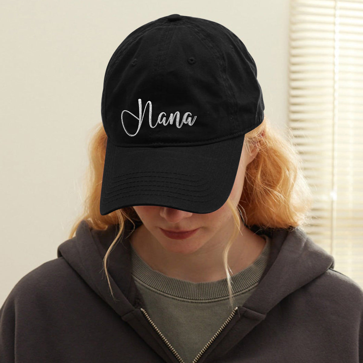 Casquette classique brodée personnalisée avec nom pour grand-mère