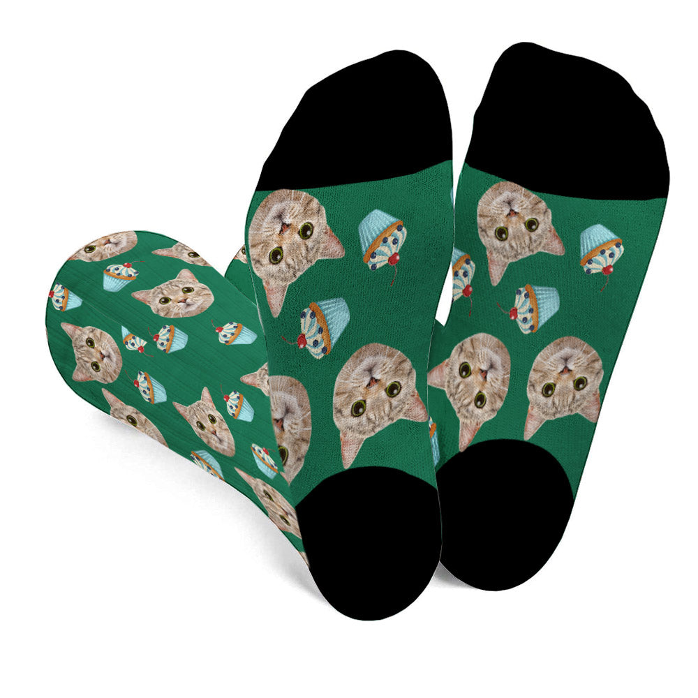 Lustiges Katzenmotiv – personalisierte Socken