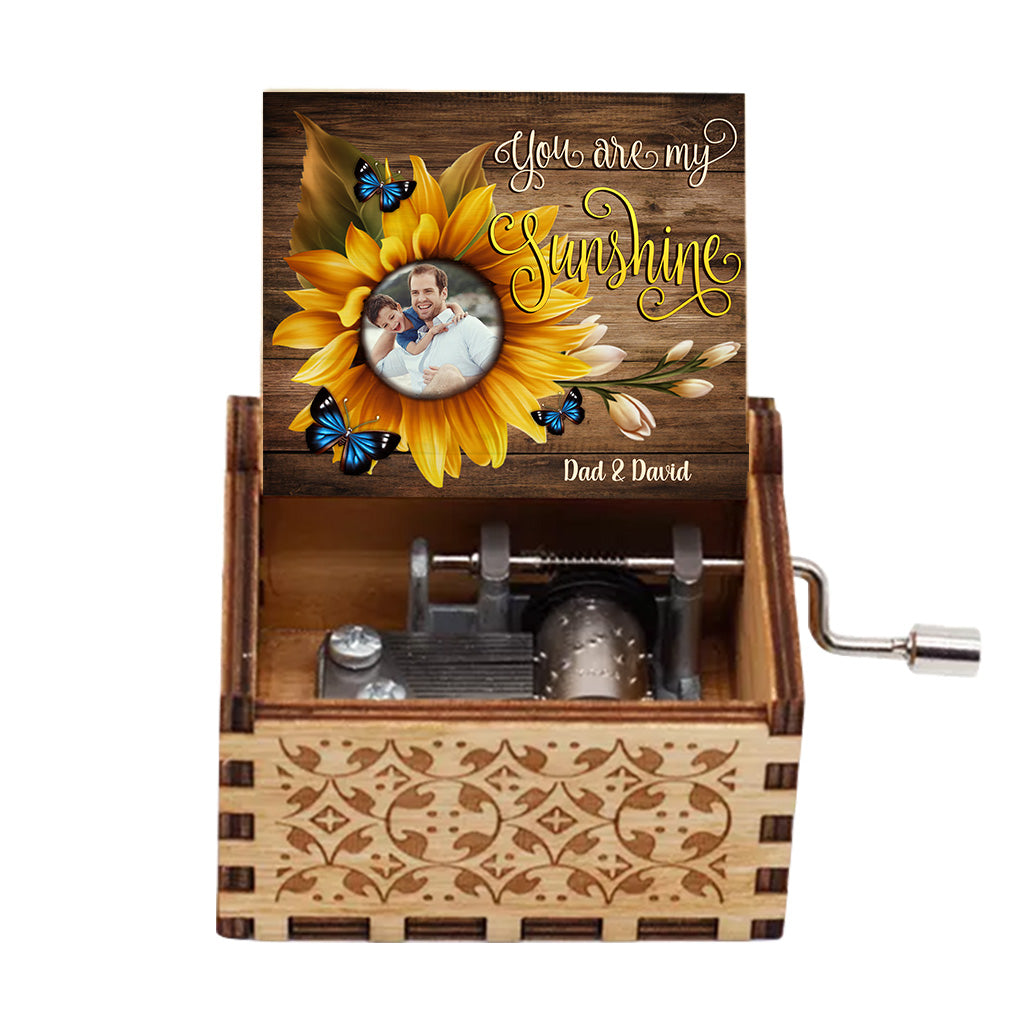 You Are My Sunshine - Gift for mom, grandma, dad, grandpa, daughter, son, granddaughter, grandson, sister, brother, friend, wife, husband - Personalized Hand Crank Music Box