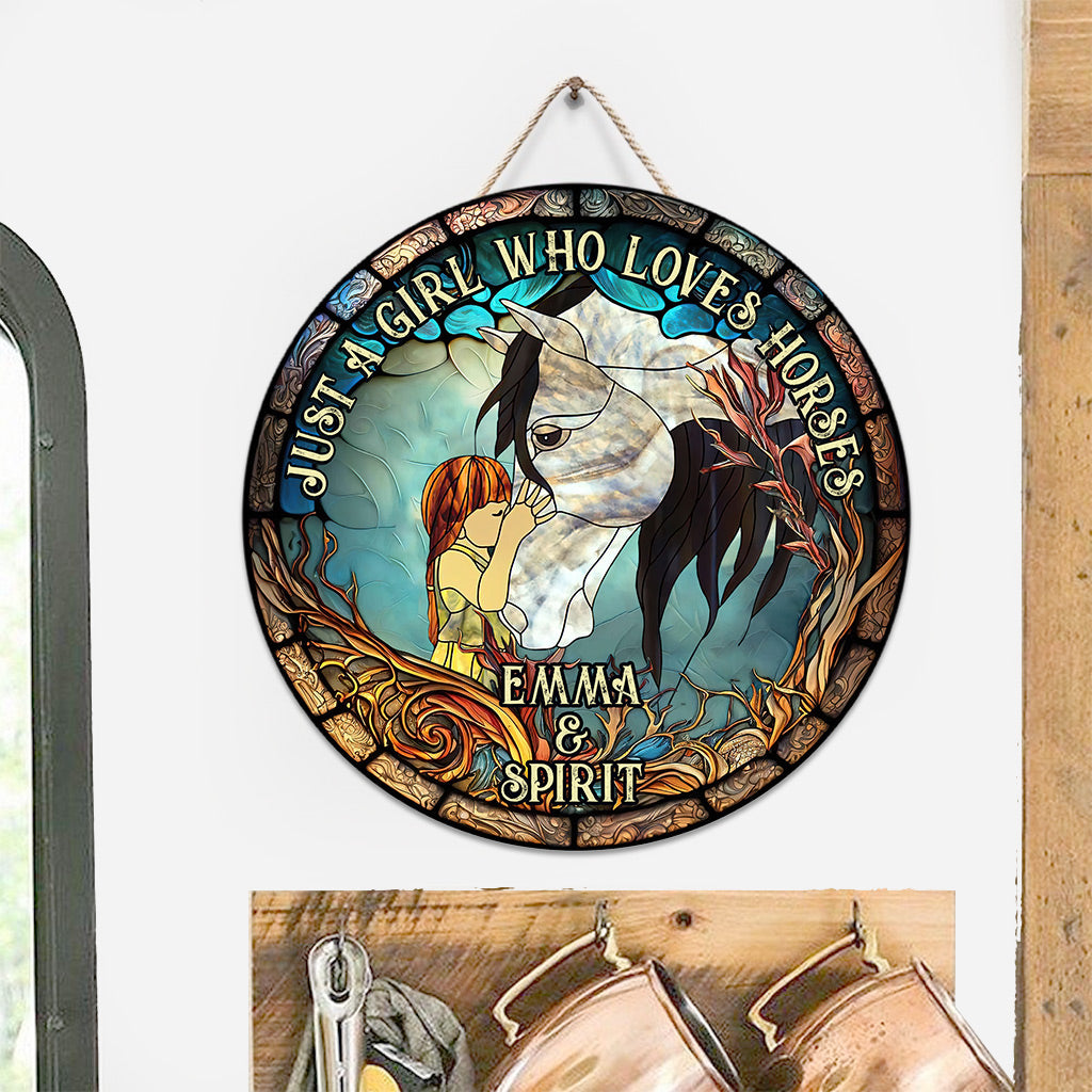 Just A Girl Who Loves Horses - Personalized Horse Round Wood Sign