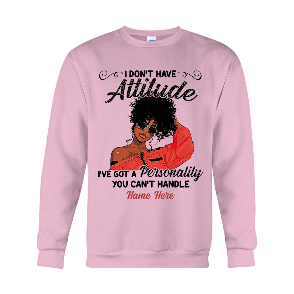 Ich habe keine Attitüde – Personalisiertes T-Shirt und Hoodie für Afroamerikaner