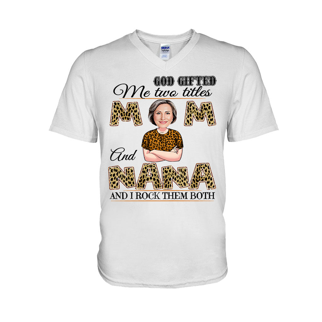 Mom & Grandma - Personalized Mother T-shirt And Hoodie