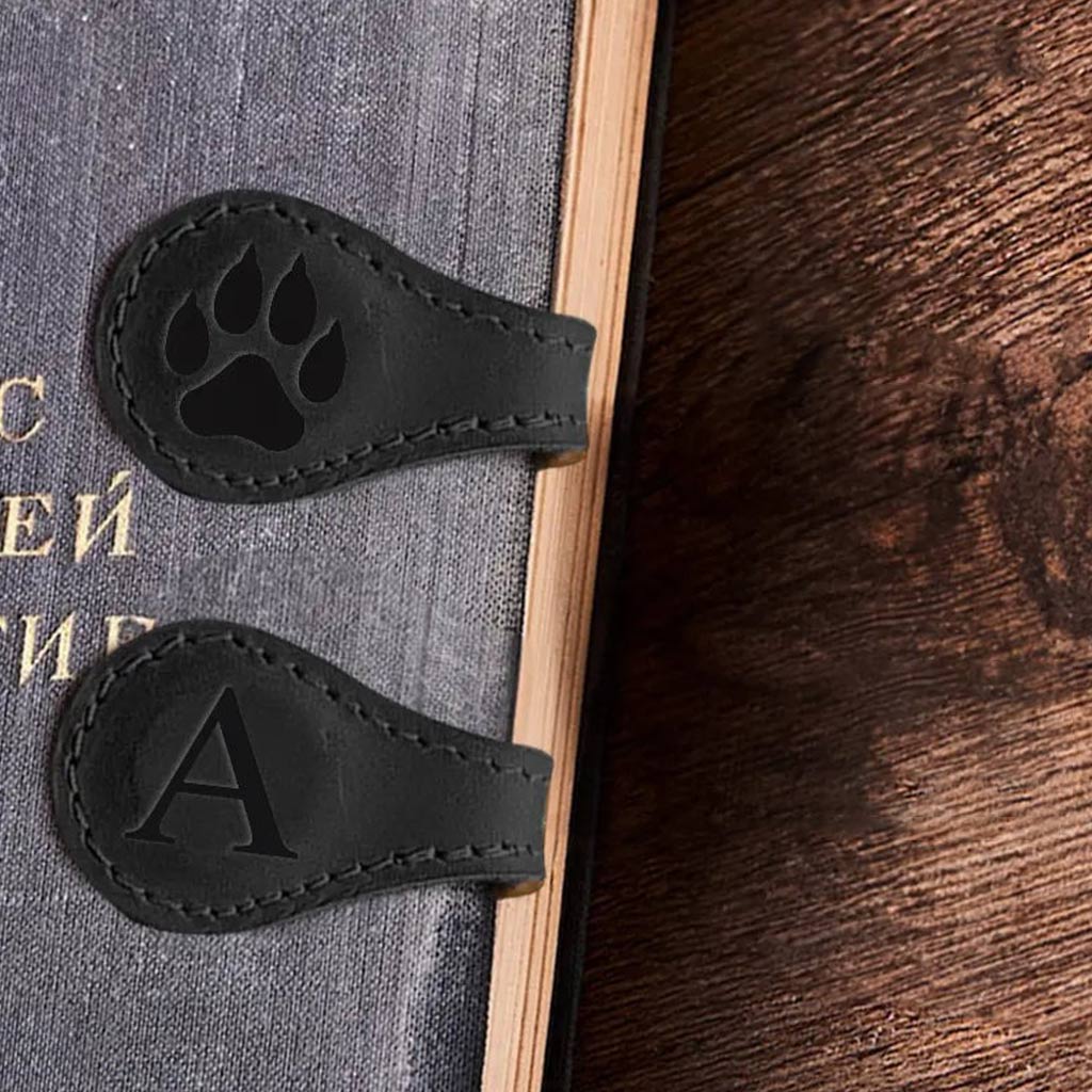 Custom Initials - Personalized Book Magnetic Leather Bookmark
