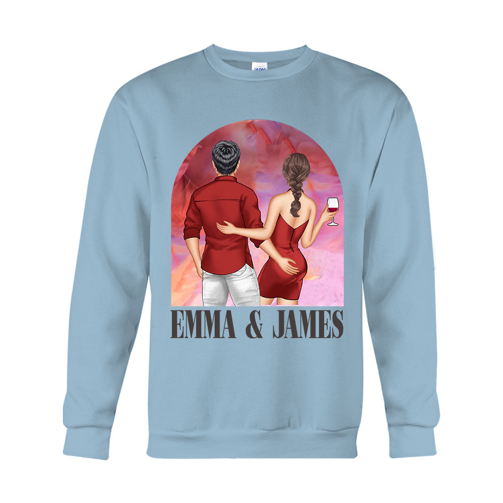 Pink Movie Background Couple - Personalized Couple T-shirt And Hoodie