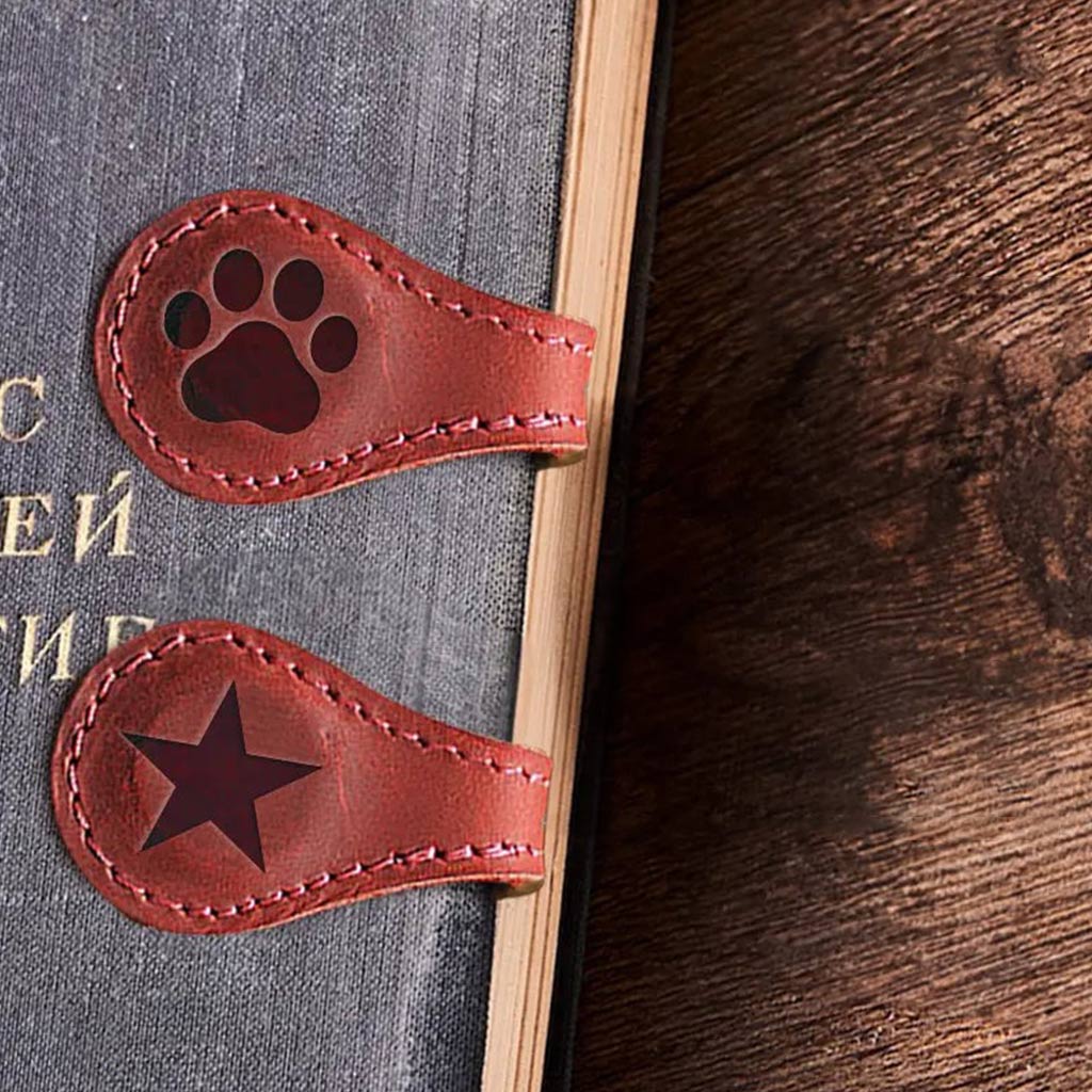 Custom Initials - Personalized Book Magnetic Leather Bookmark